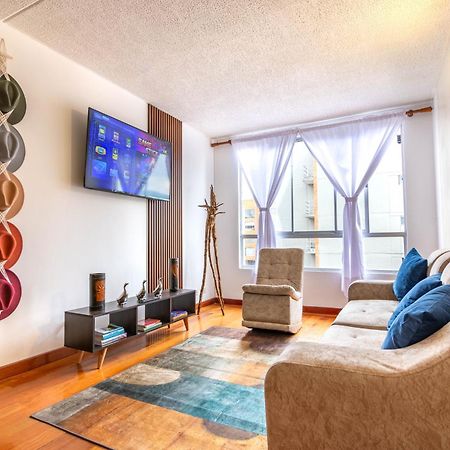 City Escape, Brand New Flat With Wooden Accent In Upper Class Neighborhood In Bogota Luaran gambar