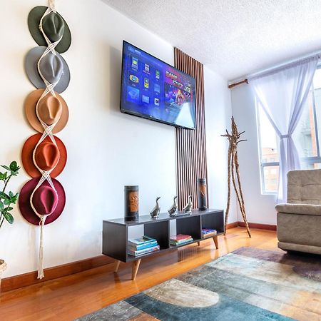 City Escape, Brand New Flat With Wooden Accent In Upper Class Neighborhood In Bogota Luaran gambar